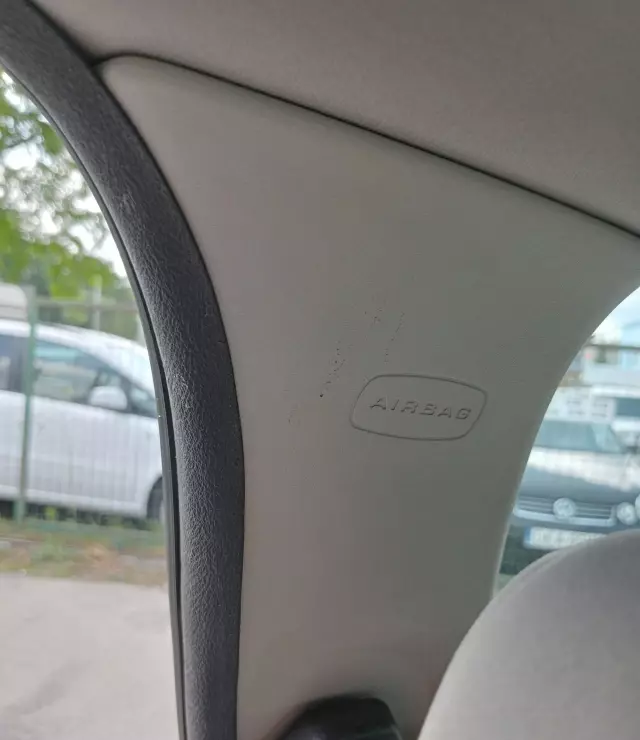 CITROEN C4 1.6 HDi (109 KM)