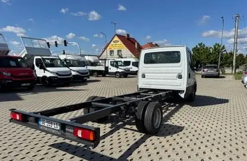 IVECO 35 Daily 