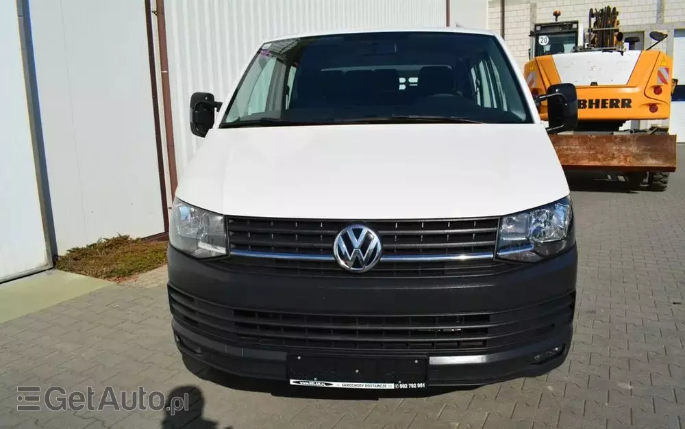 VOLKSWAGEN TRANSPORTER T6 DOKA NISKI PRZEBIEG 