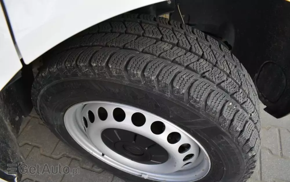 VOLKSWAGEN TRANSPORTER T6 DOKA NISKI PRZEBIEG 