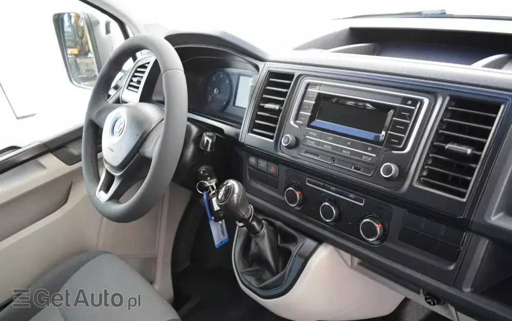 VOLKSWAGEN TRANSPORTER T6 DOKA NISKI PRZEBIEG 