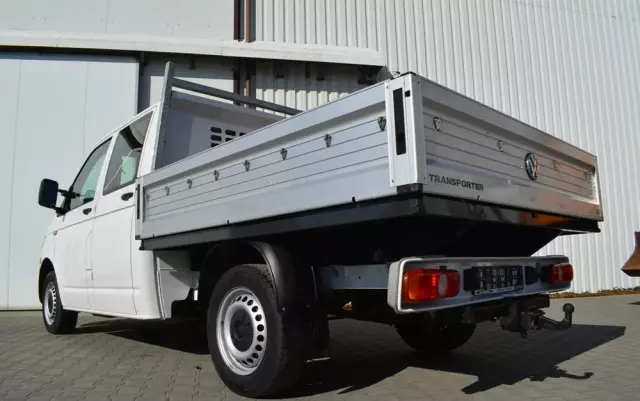 VOLKSWAGEN TRANSPORTER T6 DOKA NISKI PRZEBIEG 