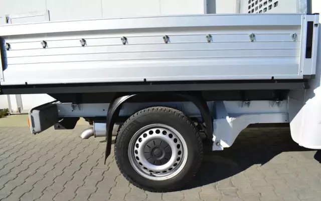 VOLKSWAGEN TRANSPORTER T6 DOKA NISKI PRZEBIEG 