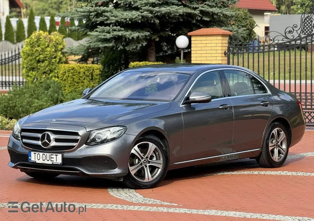 MERCEDES-BENZ Klasa E 