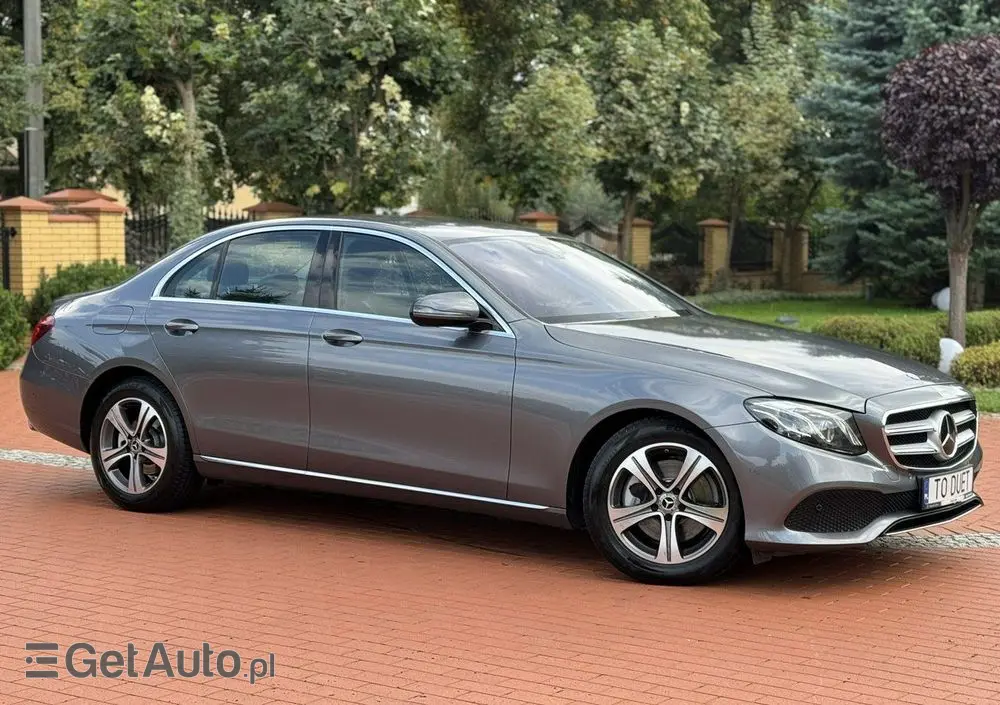 MERCEDES-BENZ Klasa E 