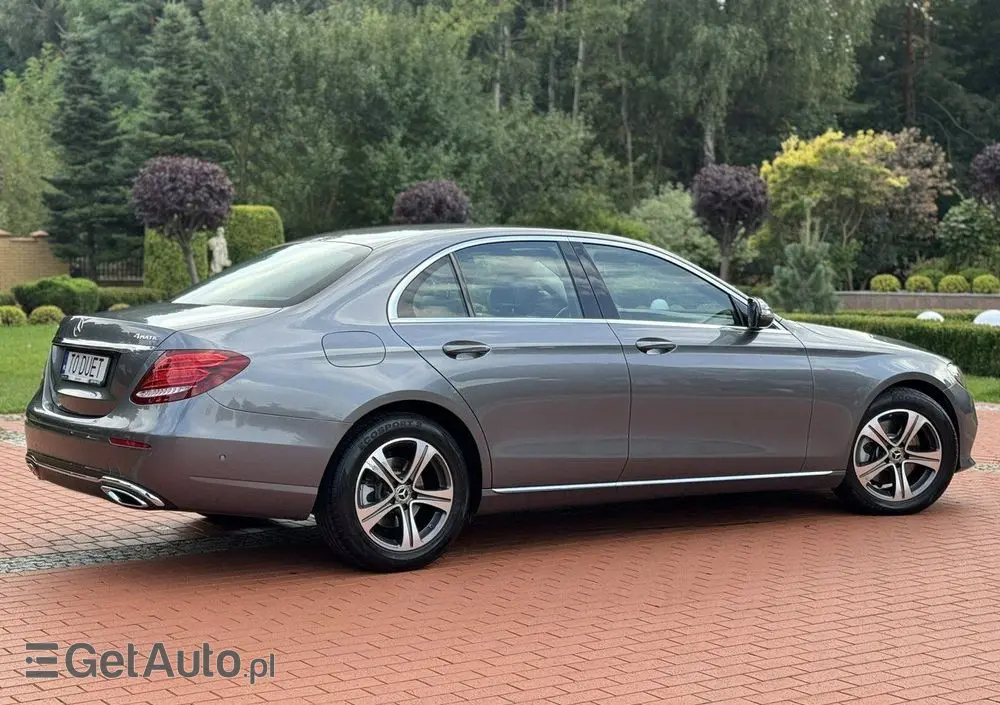 MERCEDES-BENZ Klasa E 