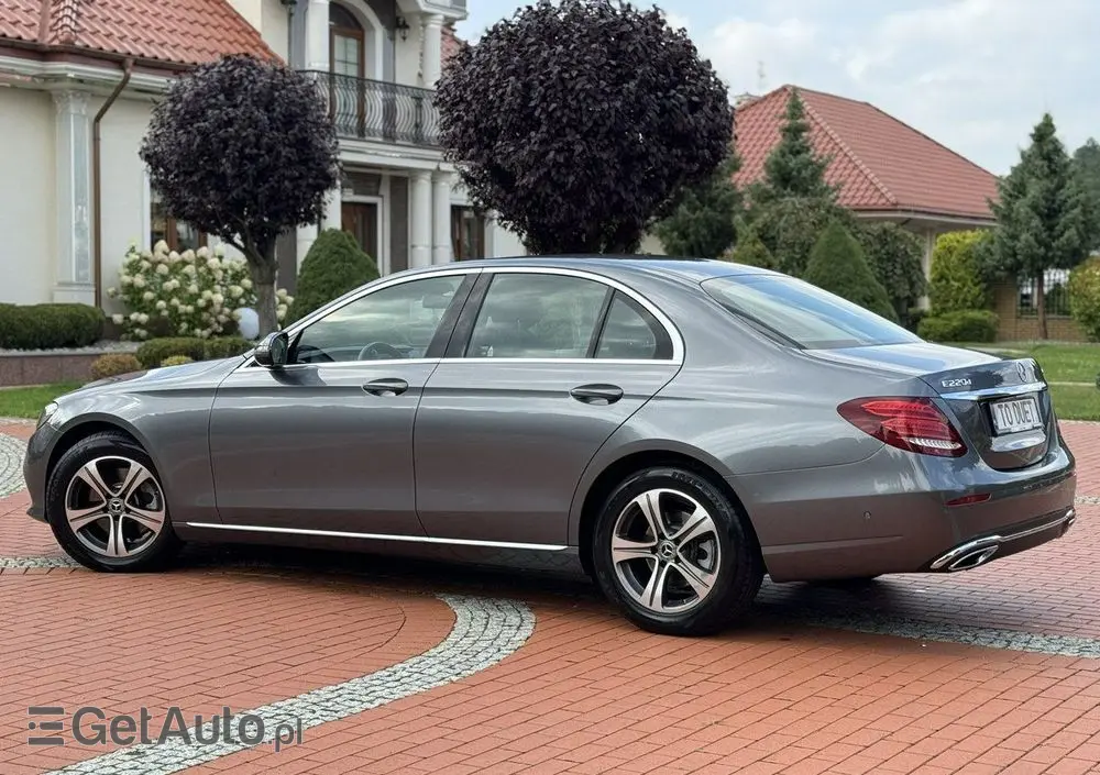 MERCEDES-BENZ Klasa E 