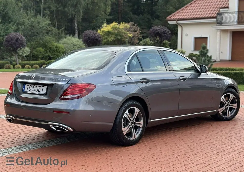 MERCEDES-BENZ Klasa E 