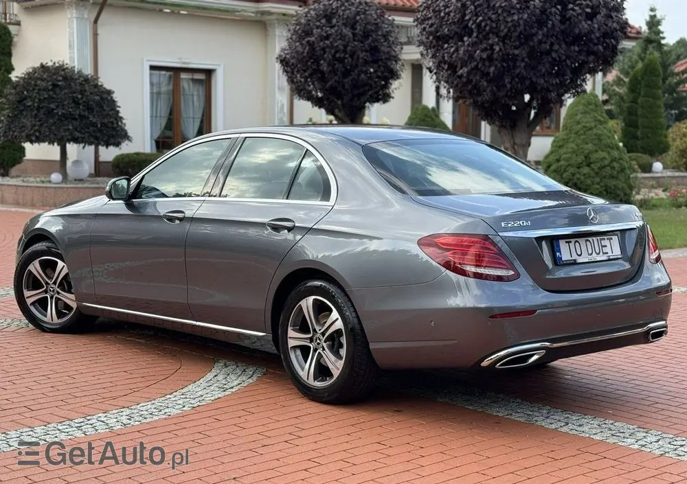 MERCEDES-BENZ Klasa E 