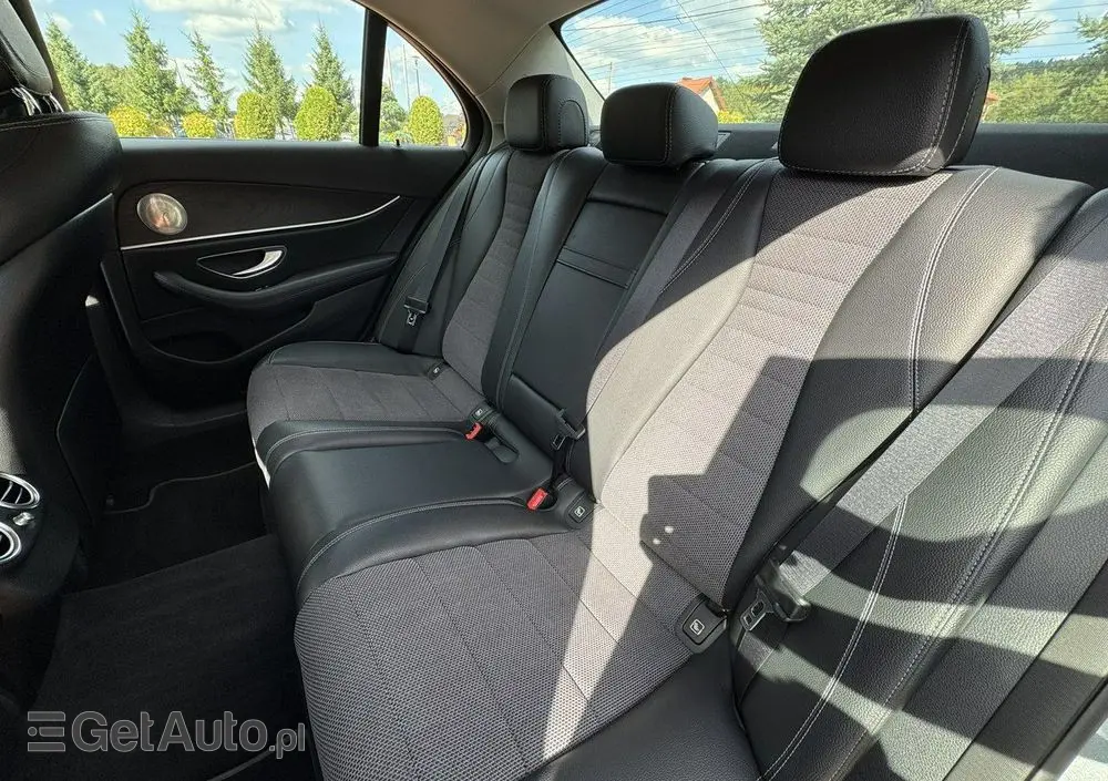 MERCEDES-BENZ Klasa E 