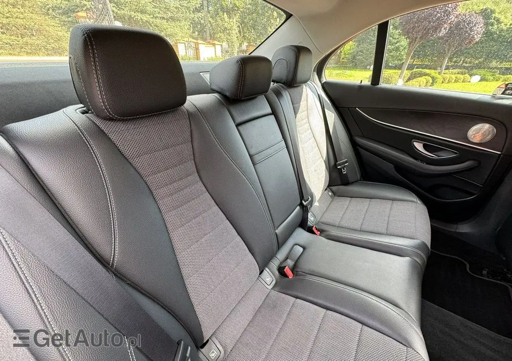 MERCEDES-BENZ Klasa E 