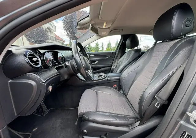 MERCEDES-BENZ Klasa E 