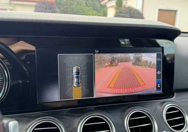 MERCEDES-BENZ Klasa E 