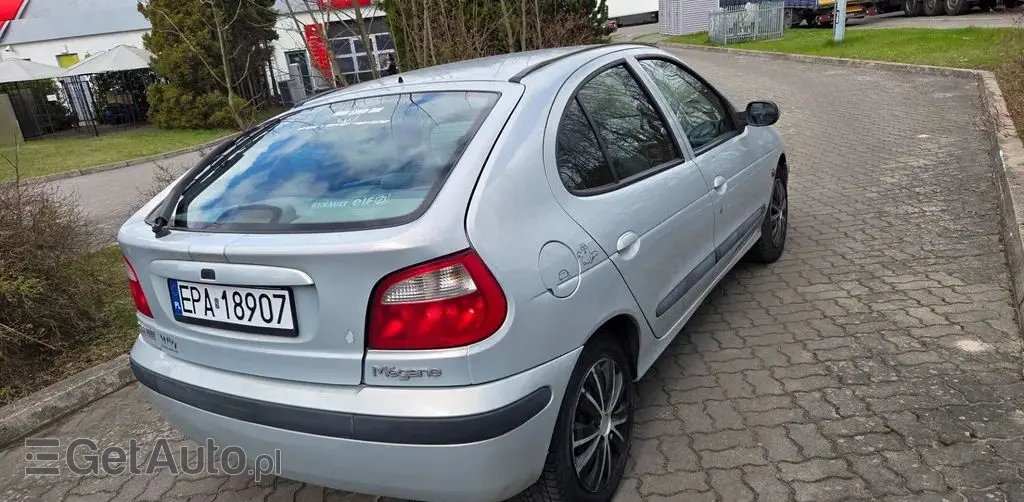RENAULT Megane 