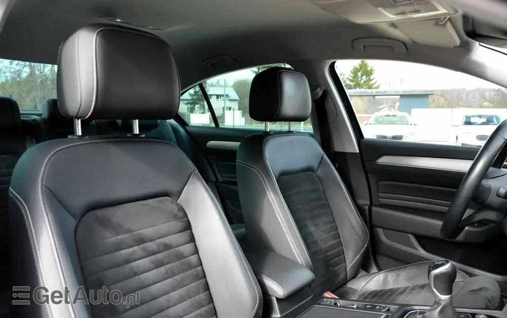 VOLKSWAGEN Passat 1.5 TSI EVO Elegance