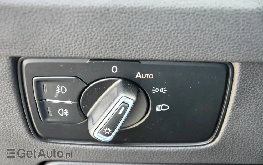 VOLKSWAGEN Passat 1.5 TSI EVO Elegance