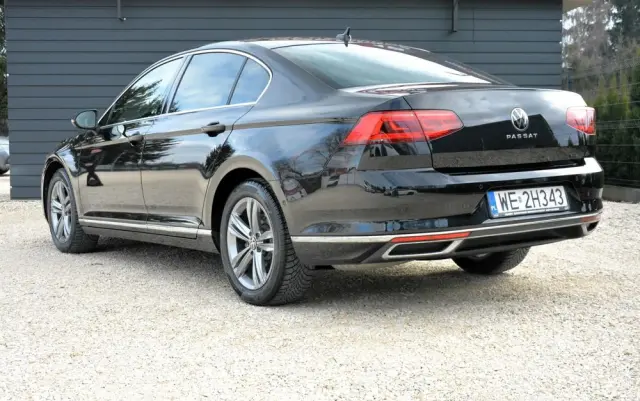 VOLKSWAGEN Passat 1.5 TSI EVO Elegance