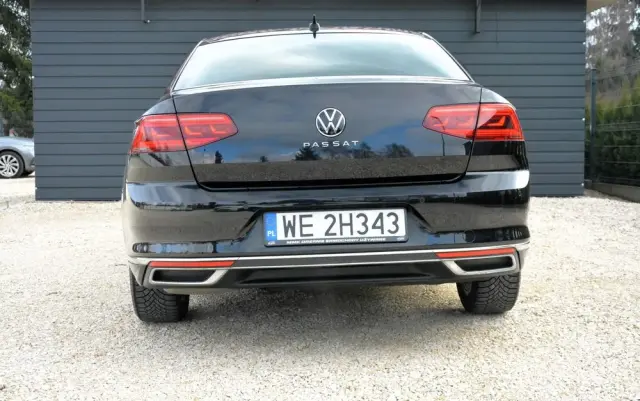 VOLKSWAGEN Passat 1.5 TSI EVO Elegance