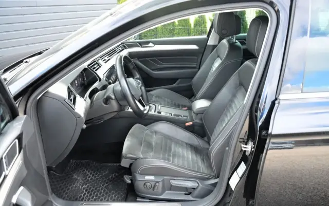 VOLKSWAGEN Passat 1.5 TSI EVO Elegance