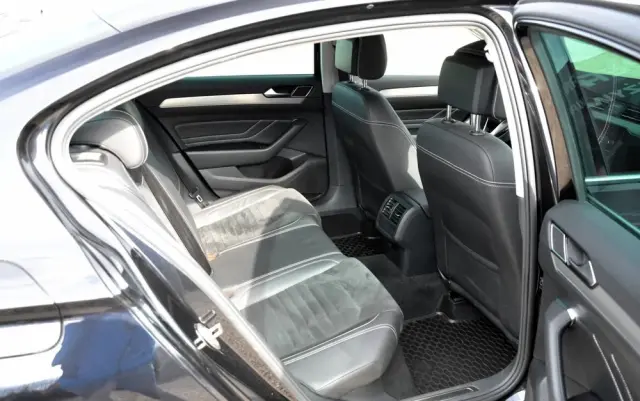 VOLKSWAGEN Passat 1.5 TSI EVO Elegance