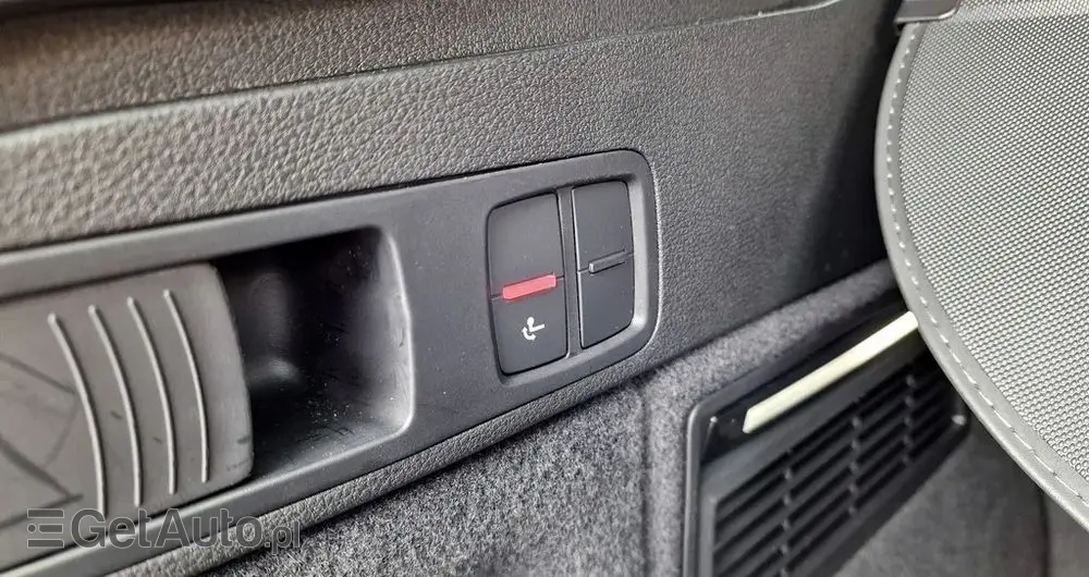 AUDI Q5 35 TDI S tronic S line