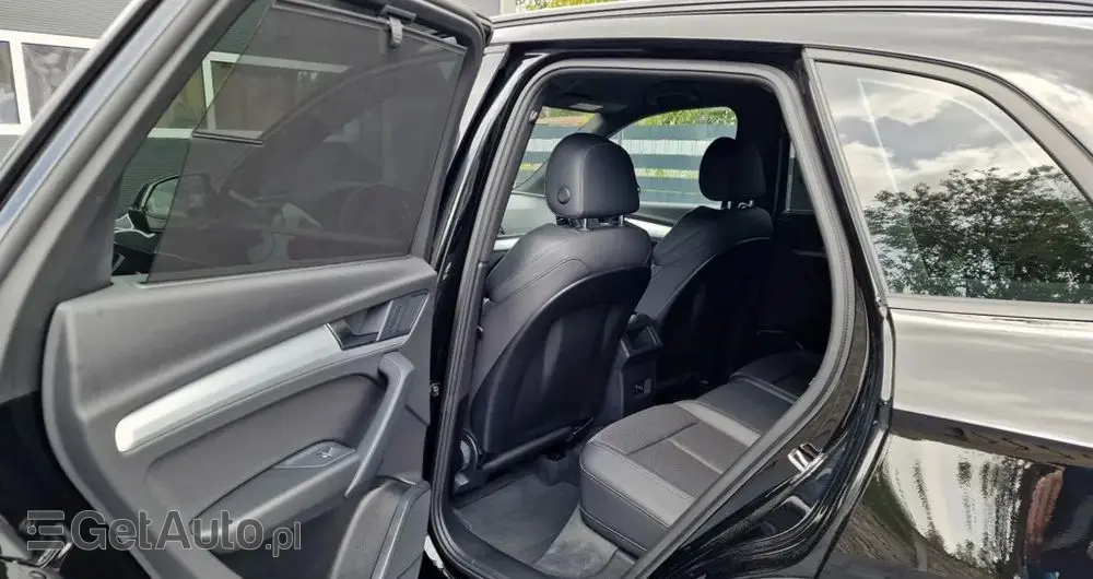 AUDI Q5 35 TDI S tronic S line