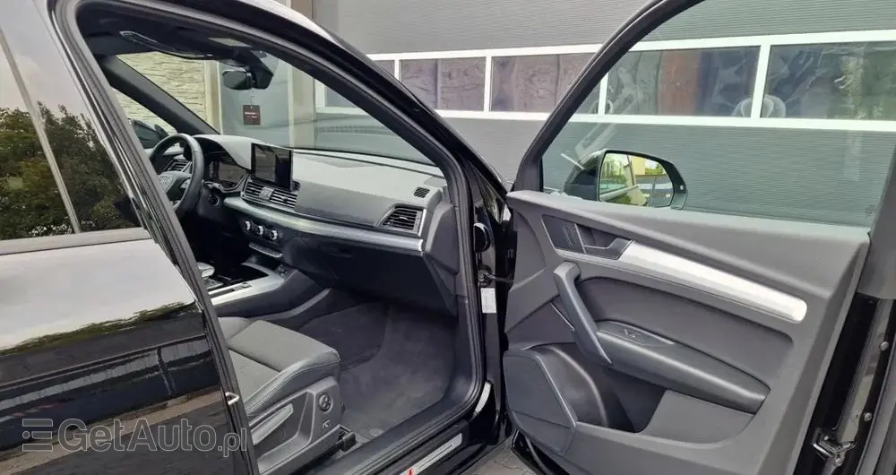 AUDI Q5 35 TDI S tronic S line