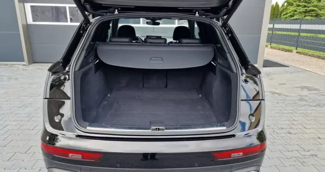 AUDI Q5 35 TDI S tronic S line