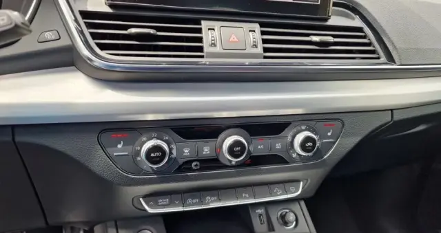 AUDI Q5 35 TDI S tronic S line