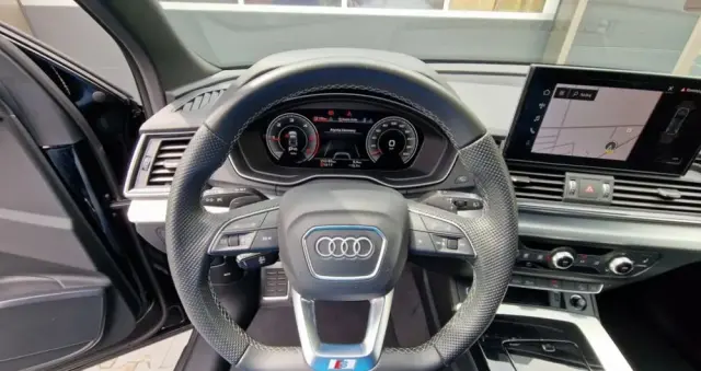 AUDI Q5 35 TDI S tronic S line