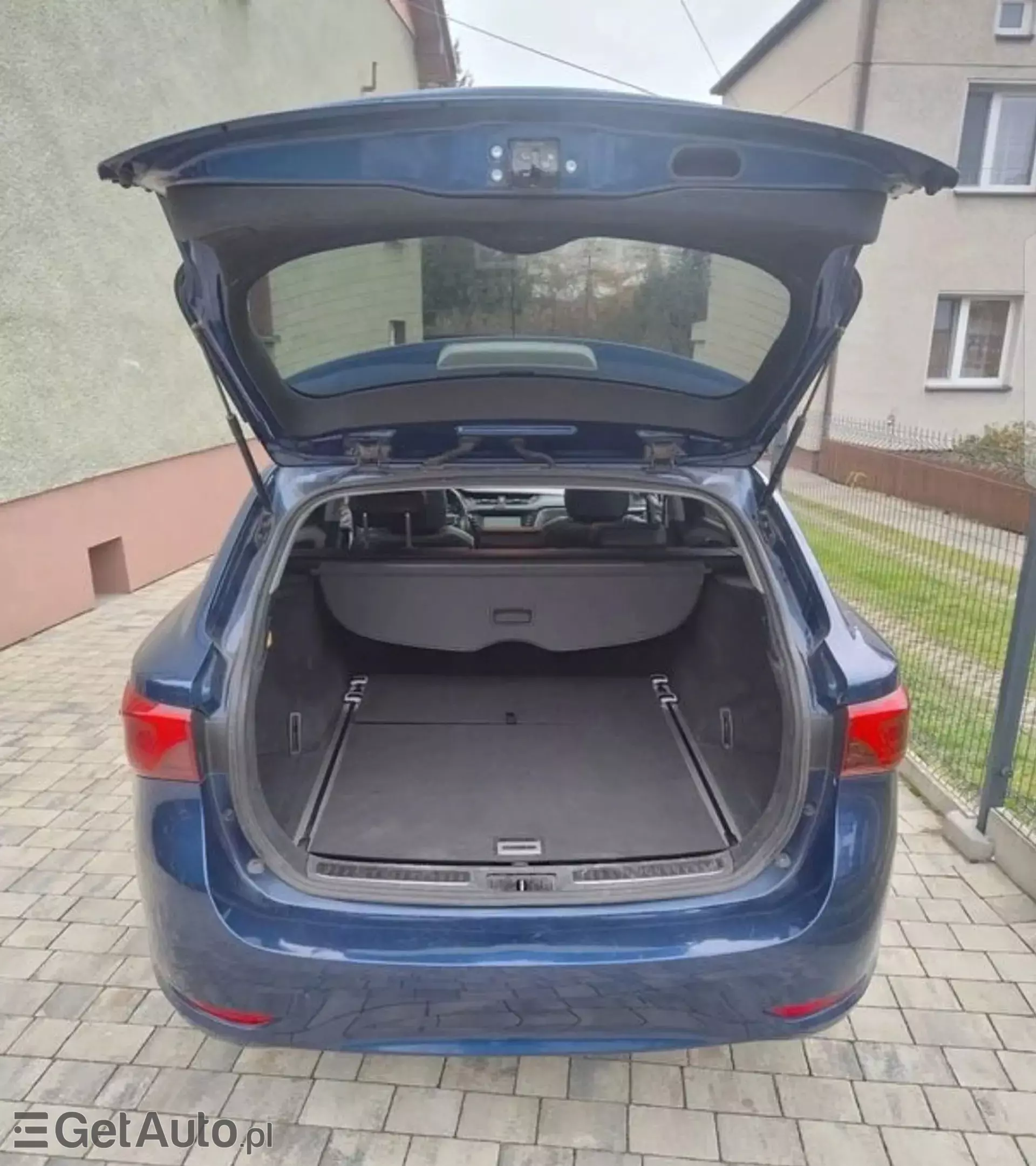 TOYOTA Avensis 2.0 Valvematic (152 KM) Multidrive S
