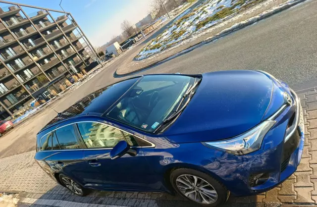TOYOTA Avensis 2.0 Valvematic (152 KM) Multidrive S