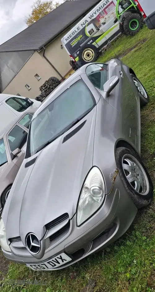 MERCEDES-BENZ SLK 