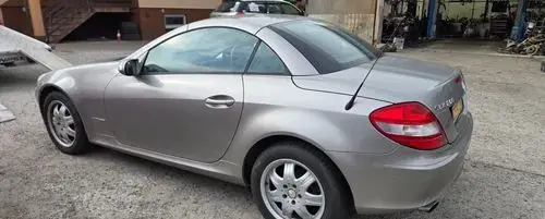 MERCEDES-BENZ SLK 