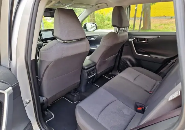 TOYOTA RAV4 2.5 Hybrid Comfort 4x4