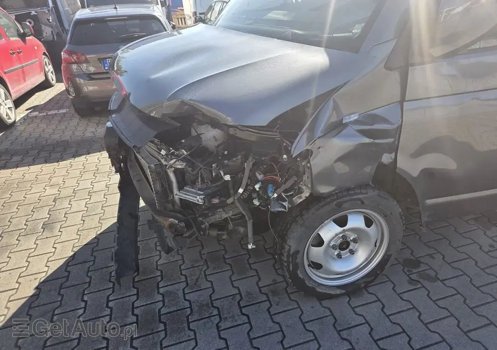 VOLKSWAGEN TRANSPORTER 2,0 TDI *DSG * NAVI * KAMERA 