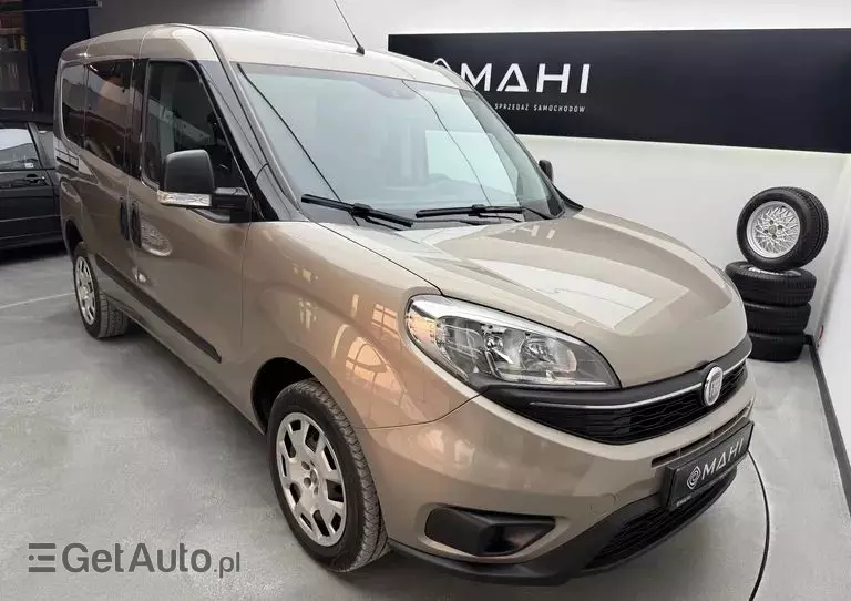 FIAT Doblo 1.4 16V Start&Stopp MyLife Family