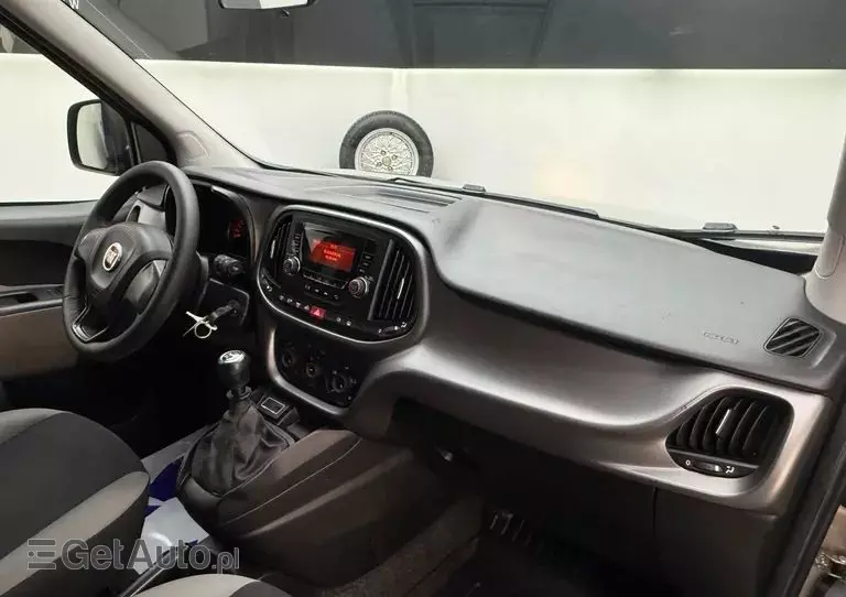 FIAT Doblo 1.4 16V Start&Stopp MyLife Family