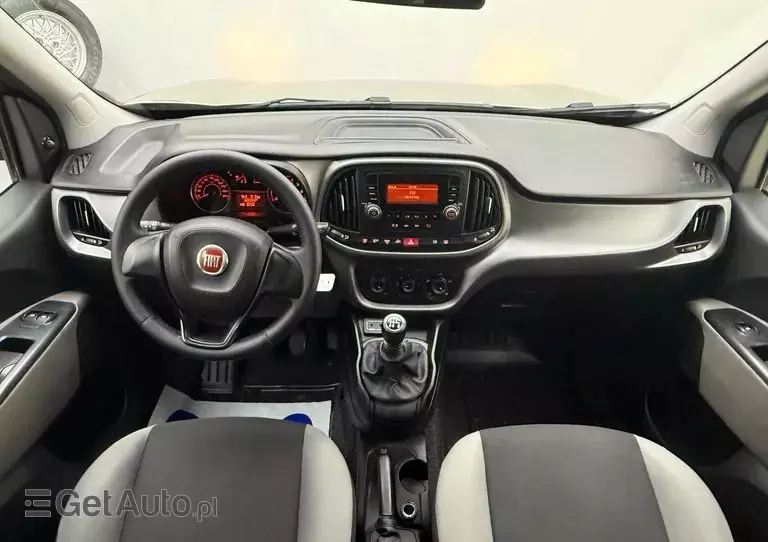 FIAT Doblo 1.4 16V Start&Stopp MyLife Family