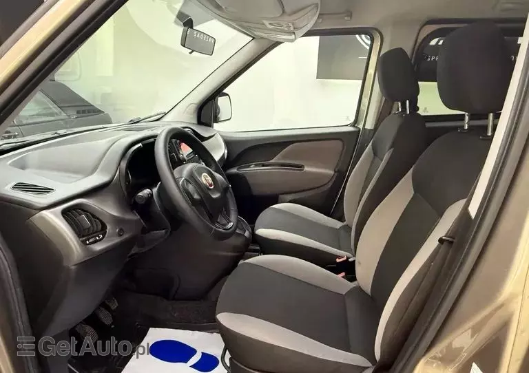 FIAT Doblo 1.4 16V Start&Stopp MyLife Family