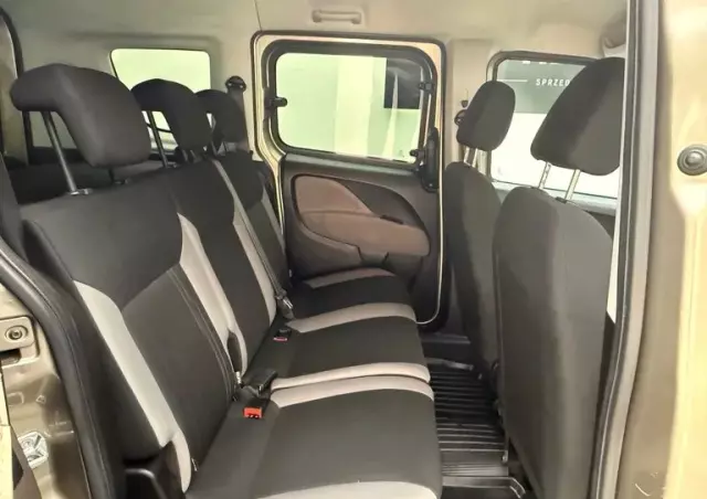 FIAT Doblo 1.4 16V Start&Stopp MyLife Family