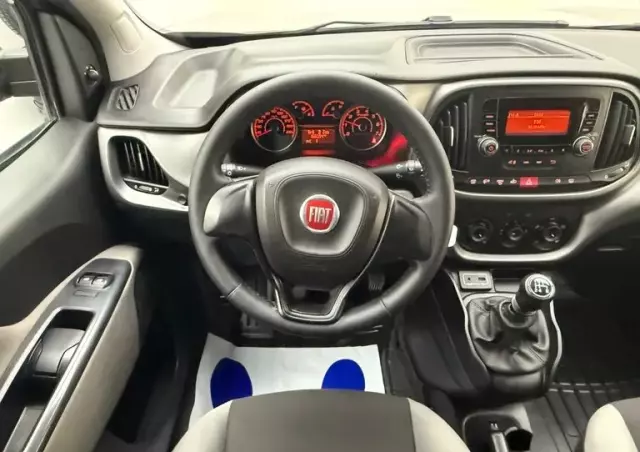 FIAT Doblo 1.4 16V Start&Stopp MyLife Family