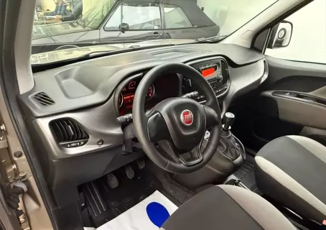 FIAT Doblo 1.4 16V Start&Stopp MyLife Family