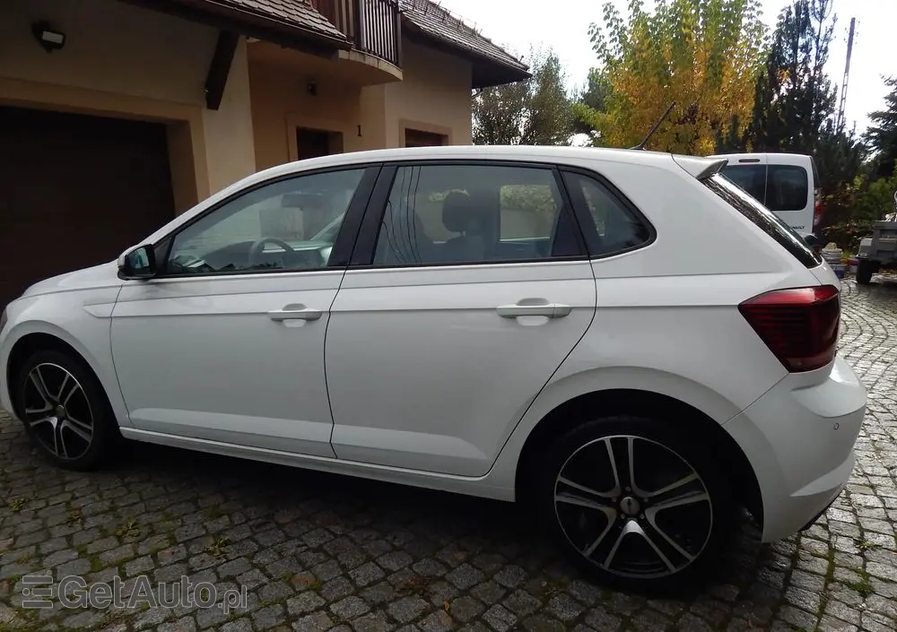 VOLKSWAGEN Polo 1.0 TSI Trendline