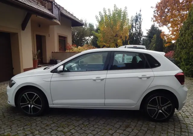 VOLKSWAGEN Polo 1.0 TSI Trendline