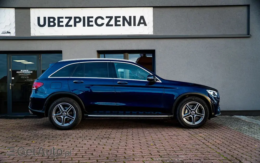 MERCEDES-BENZ GLC 220 d 4-Matic
