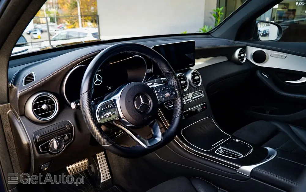 MERCEDES-BENZ GLC 220 d 4-Matic