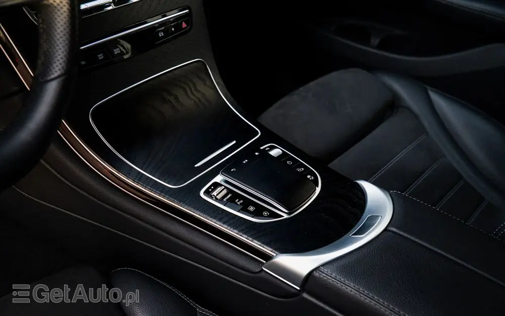 MERCEDES-BENZ GLC 220 d 4-Matic