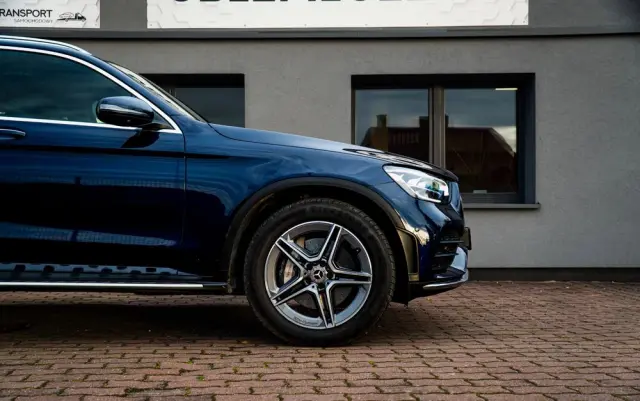 MERCEDES-BENZ GLC 220 d 4-Matic
