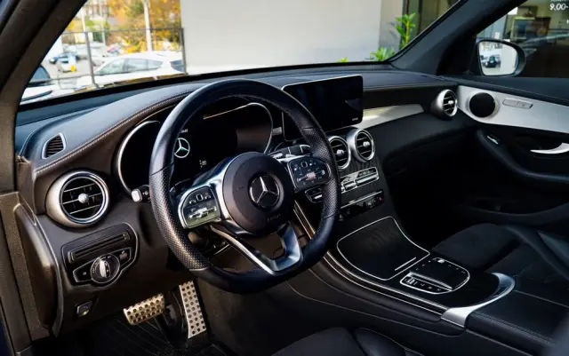 MERCEDES-BENZ GLC 220 d 4-Matic